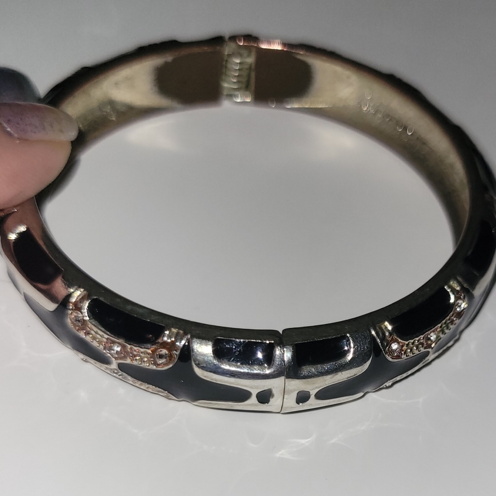NORDSTROM BRACELET Enamel Hinge Black Gold Silver Rose Gold w Small Rhinestones